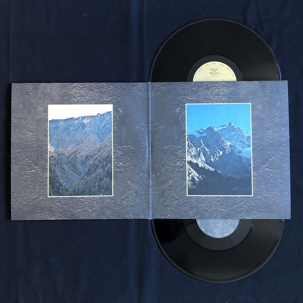 Earth And Pillars : Earth II (LP + LP, S/Sided, Etch + Album, Ltd)